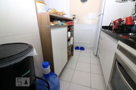 Apartamento à venda com 45m², 2 quartos e 1 vaga Apartamento à venda com 45m², 2 quartos e 1 vagaCozinha
