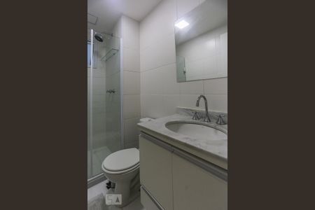 Apartamento para alugar com 61m², 2 quartos e 1 vaga Apartamento para alugar com 61m², 2 quartos e 1 vagaBanheiro