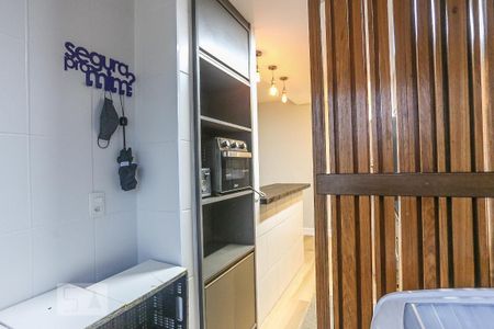 Apartamento para alugar com 61m², 2 quartos e 1 vaga Apartamento para alugar com 61m², 2 quartos e 1 vagaArea de Serviço