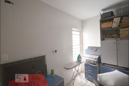 Casa à venda com 200m², 2 quartos e 1 vaga Casa à venda com 200m², 2 quartos e 1 vagaQuarto 2 Edicola