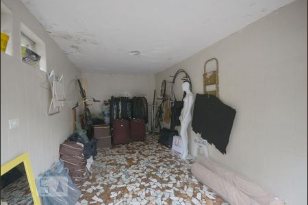 Casa à venda com 200m², 2 quartos e 1 vaga Casa à venda com 200m², 2 quartos e 1 vagaGaragem