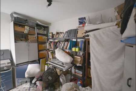 Casa à venda com 200m², 2 quartos e 1 vaga Casa à venda com 200m², 2 quartos e 1 vagaQuarto 2 Edicola