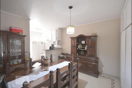 Casa à venda com 200m², 2 quartos e 1 vaga Casa à venda com 200m², 2 quartos e 1 vagaCopa