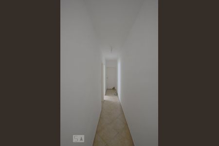 Casa à venda com 200m², 2 quartos e 1 vaga Casa à venda com 200m², 2 quartos e 1 vagaCorredor