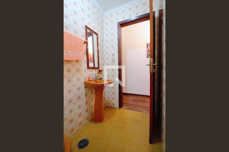 Casa à venda com 200m², 5 quartos e 2 vagasLavabo