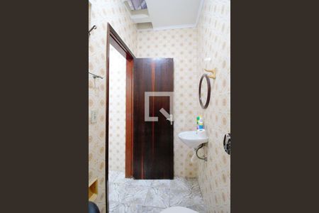 Casa à venda com 200m², 5 quartos e 2 vagasBanheiro de serviço