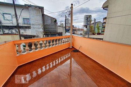 Casa à venda com 180m², 2 quartos e 2 vagas Casa à venda com 180m², 2 quartos e 2 vagasQuarto 1