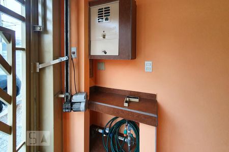 Casa à venda com 180m², 2 quartos e 2 vagas Casa à venda com 180m², 2 quartos e 2 vagasGaragem