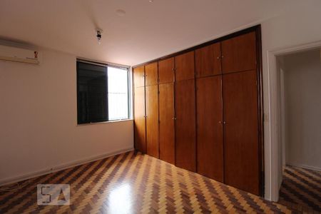 Casa à venda com 280m², 4 quartos e 4 vagasQuarto 1