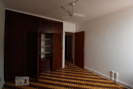 Casa à venda com 280m², 4 quartos e 4 vagasQuarto 2