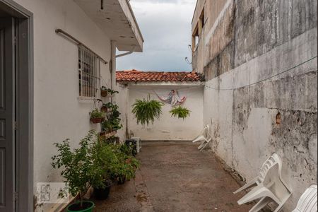 Casa à venda com 152m², 3 quartos e 1 vaga Casa à venda com 152m², 3 quartos e 1 vagaQuintal