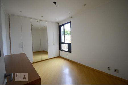 Apartamento à venda com 145m², 4 quartos e 2 vagas Apartamento à venda com 145m², 4 quartos e 2 vagasQuarto 3