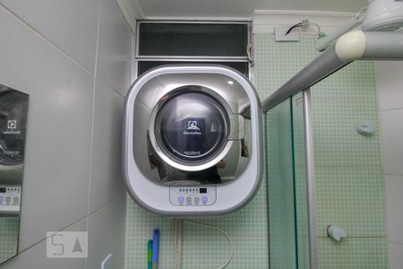 Studio à venda com 40m², 1 quarto e sem vaga Studio à venda com 40m², 1 quarto e sem vagaBanheiro Social