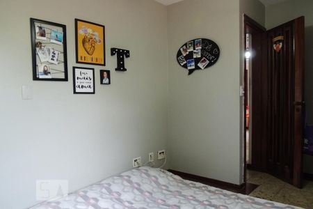 Casa de condomínio à venda com 301m², 4 quartos e 4 vagasQuarto 3