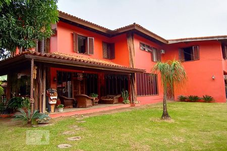 Casa de condomínio à venda com 301m², 4 quartos e 4 vagasFachada da Casa 