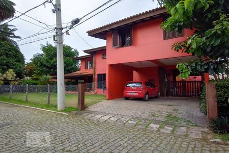 Casa de condomínio à venda com 301m², 4 quartos e 4 vagasFachada da Casa 