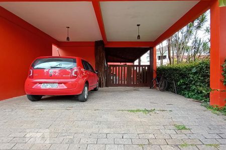 Casa de condomínio à venda com 301m², 4 quartos e 4 vagasGaragem