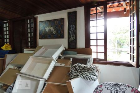 Casa de condomínio à venda com 301m², 4 quartos e 4 vagasCloset do quarto 4