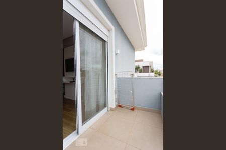 Casa de condomínio à venda com 345m², 3 quartos e 3 vagas Casa de condomínio à venda com 345m², 3 quartos e 3 vagasVaranda da Suíte 3