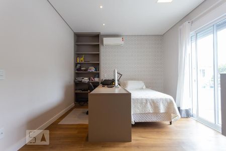 Casa de condomínio à venda com 345m², 3 quartos e 3 vagas Casa de condomínio à venda com 345m², 3 quartos e 3 vagasSuíte 1