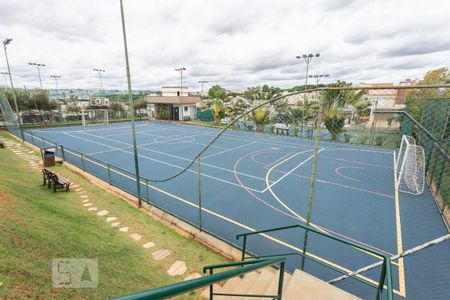 Casa de condomínio à venda com 345m², 3 quartos e 3 vagas Casa de condomínio à venda com 345m², 3 quartos e 3 vagasQuadra Esportiva