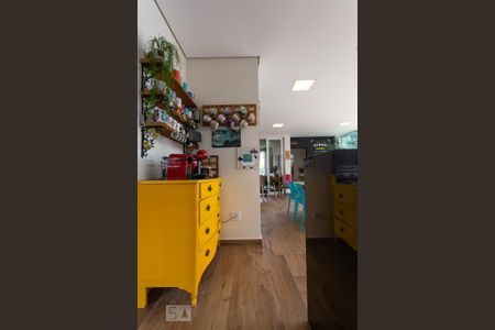 Casa de condomínio à venda com 345m², 3 quartos e 3 vagas Casa de condomínio à venda com 345m², 3 quartos e 3 vagasDetalhe da Varanda da Sala