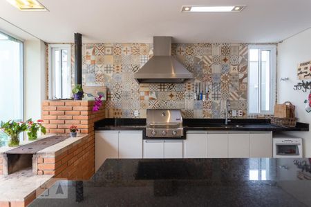 Casa de condomínio à venda com 345m², 3 quartos e 3 vagas Casa de condomínio à venda com 345m², 3 quartos e 3 vagasChurrasqueira