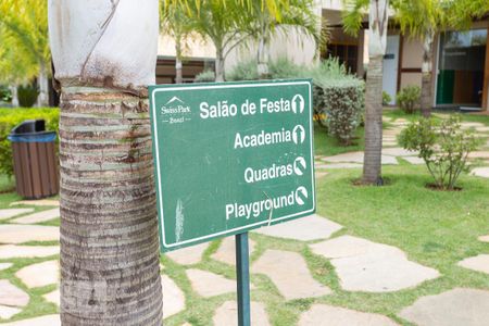 Casa de condomínio à venda com 345m², 3 quartos e 3 vagas Casa de condomínio à venda com 345m², 3 quartos e 3 vagasÁrea comum