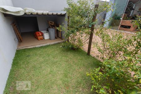 Casa de condomínio à venda com 345m², 3 quartos e 3 vagas Casa de condomínio à venda com 345m², 3 quartos e 3 vagasCanil