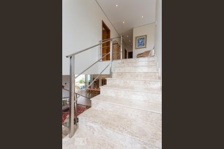 Casa de condomínio à venda com 345m², 3 quartos e 3 vagas Casa de condomínio à venda com 345m², 3 quartos e 3 vagasHall dos Quartos