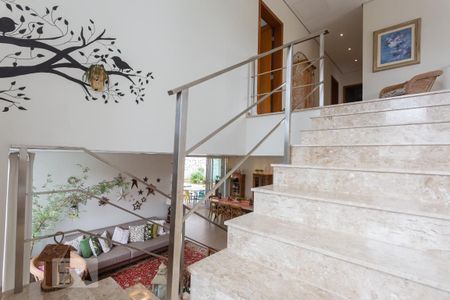 Casa de condomínio à venda com 345m², 3 quartos e 3 vagas Casa de condomínio à venda com 345m², 3 quartos e 3 vagasHall dos Quartos