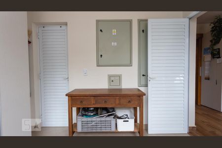 Casa de condomínio à venda com 345m², 3 quartos e 3 vagas Casa de condomínio à venda com 345m², 3 quartos e 3 vagasÁrea de Serviço