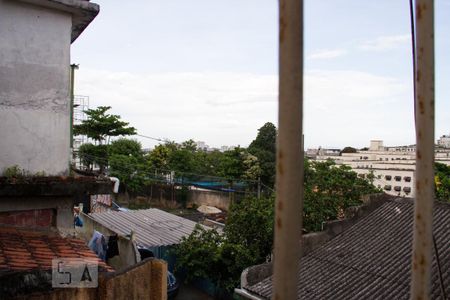 Casa à venda com 120m², 4 quartos e 2 vagasQuarto 01 - 2º Andar - Janela