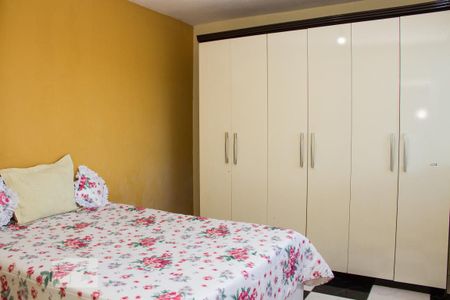 Casa à venda com 120m², 4 quartos e 2 vagasTerraço - Quarto 03