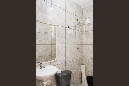 Casa à venda com 120m², 4 quartos e 2 vagasTerraço - Banheiro