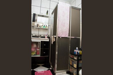 Casa à venda com 120m², 4 quartos e 2 vagasBanheiro - 2º Andar