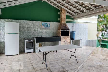 Casa de condomínio à venda com 250m², 3 quartos e 4 vagasÁrea comum