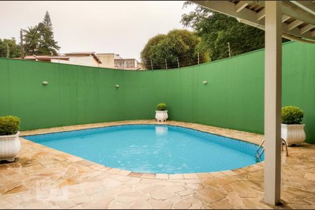 Casa de condomínio à venda com 250m², 3 quartos e 4 vagasÁrea comum