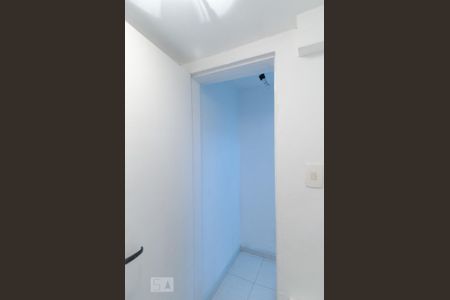 Casa de condomínio à venda com 250m², 3 quartos e 4 vagasLavabo