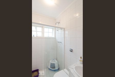 Casa de condomínio à venda com 250m², 3 quartos e 4 vagasBanheiro