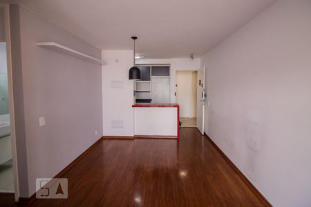 Sala de apartamento para alugar com 3 quartos, 65m² em Jaguaré, São Paulo