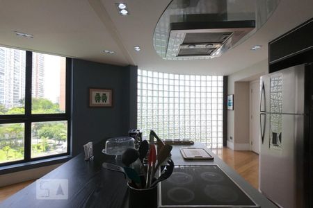 Apartamento à venda com 145m², 1 quarto e 2 vagas Apartamento à venda com 145m², 1 quarto e 2 vagasCozinha