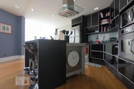 Apartamento à venda com 145m², 1 quarto e 2 vagas Apartamento à venda com 145m², 1 quarto e 2 vagasCozinha