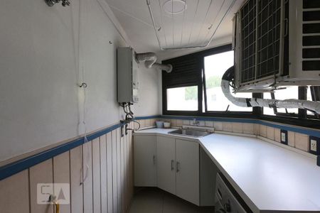 Apartamento à venda com 145m², 1 quarto e 2 vagas Apartamento à venda com 145m², 1 quarto e 2 vagasÁrea de Serviço