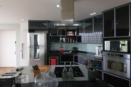 Apartamento à venda com 145m², 1 quarto e 2 vagas Apartamento à venda com 145m², 1 quarto e 2 vagasCozinha