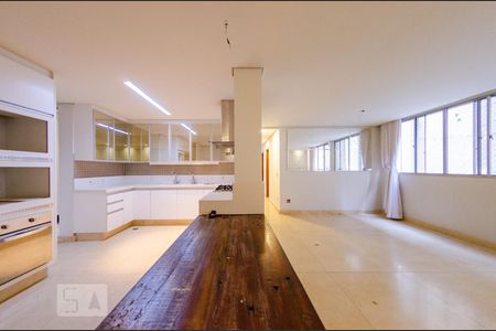 Sala de apartamento à venda com 3 quartos, 180m² em Vila Paris, Belo Horizonte