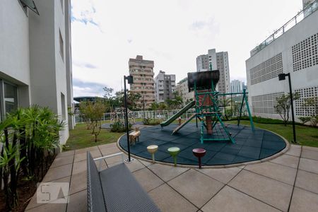 Apartamento à venda com 68m², 2 quartos e 2 vagasÁrea Comum - Playground