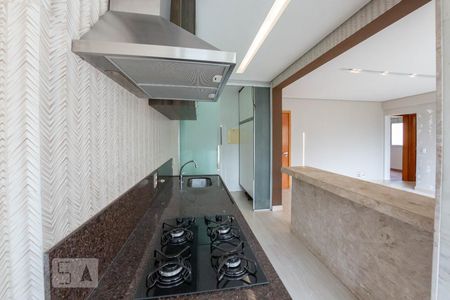 Apartamento à venda com 68m², 2 quartos e 2 vagasCozinha