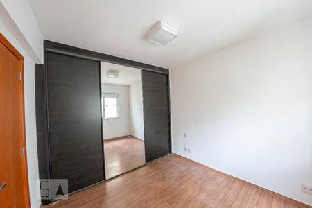 Apartamento à venda com 68m², 2 quartos e 2 vagasQuarto 2