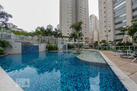 Apartamento à venda com 68m², 2 quartos e 2 vagasÁrea comum - Piscina
